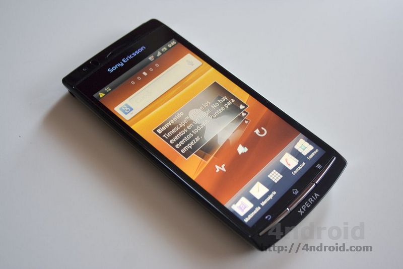 Sony Ericsson Xperia Arc actualizado a Ice Cream Sandwich